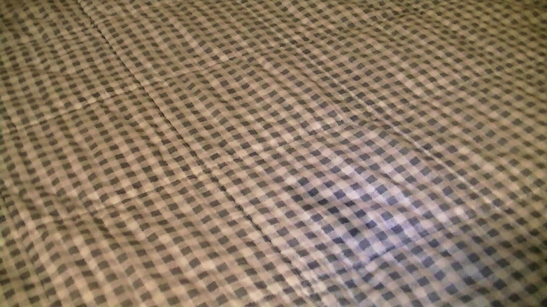 Mark Hannes: बिस्तर में पैंटी कूबड़ हस्तमैथुन