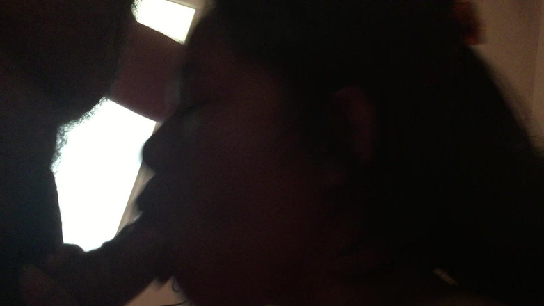 Megacute9999: Hamile Endonezyalı Oral Seks Yapıyor