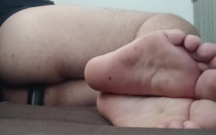 amateurbrazilian: Putting a Plug in My