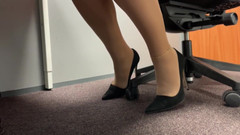 Niki studio: Watch My Feet in High Heels Under the Desk