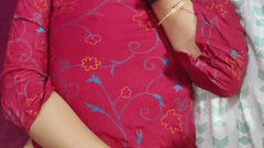 desigirl93: Real pequena meia-irmã e grande meio-irmão hardcore sexo indiano