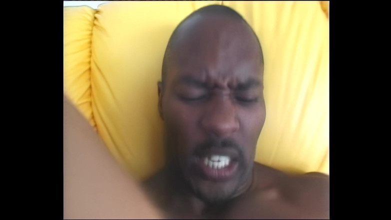 Double Penetration Party: Riesiger schwarzer schwanz für eine böse nymphomanin