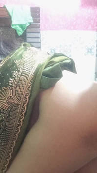Une bhabhi indienne excitée à gros cul se fait sodomiser avec son devar