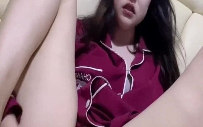 skyunited007: Una colección de hermosas chicas y pepinos para una larga...