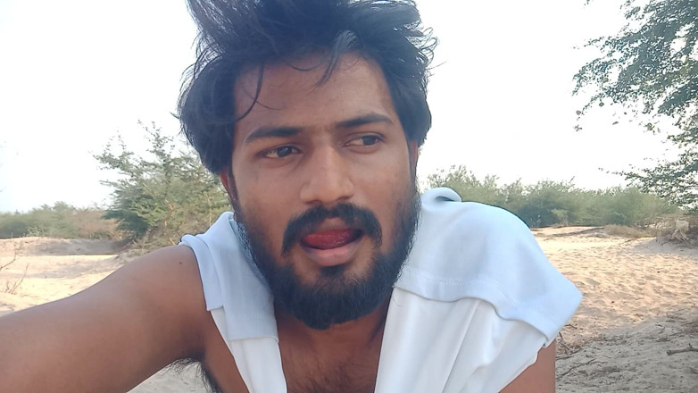 KUMBHA MANOJ KUMAR: Aktualizace Xhard Star India – lesní oblast na soukromém ostrově