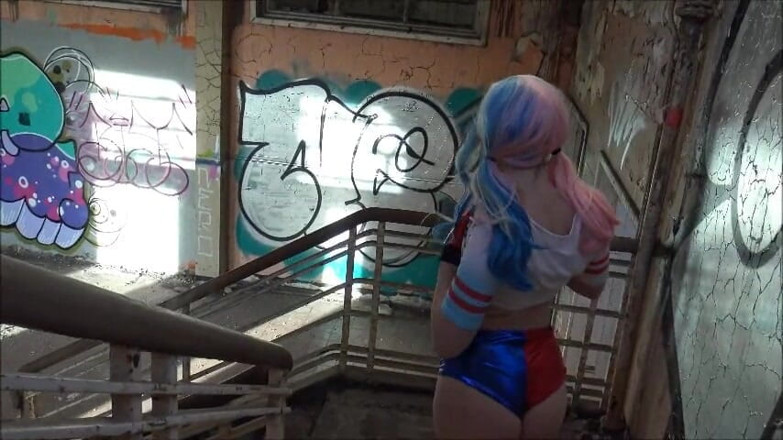 Brook Logan: Fată rea Harley Quinn