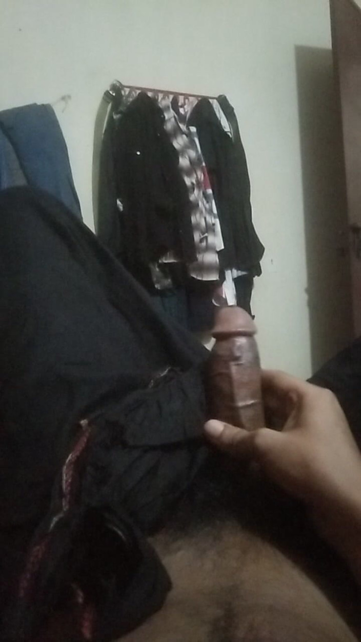 Viral_tiktokar: Seks yapmak istedim ve elimi vurdum