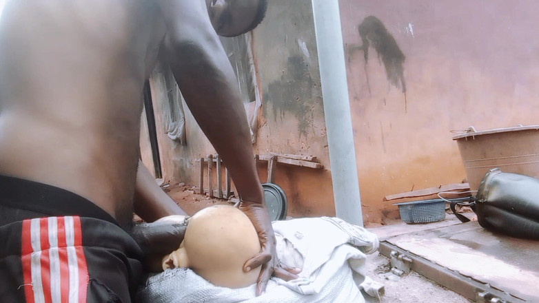 Bangcum8: Kriegssex ohne echten analsex und muschi