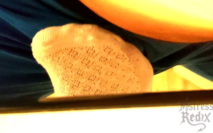 Mistress Redix: Sockjob &amp; Cực khoái bị hủy hoại dưới bàn