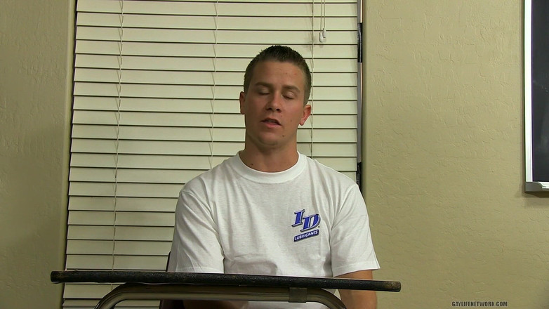 Teach Twinks: 드레이크 : 짧은 남자, 큰 입