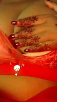 Sexy heiße möpse nippelknen und nippellecken show.
