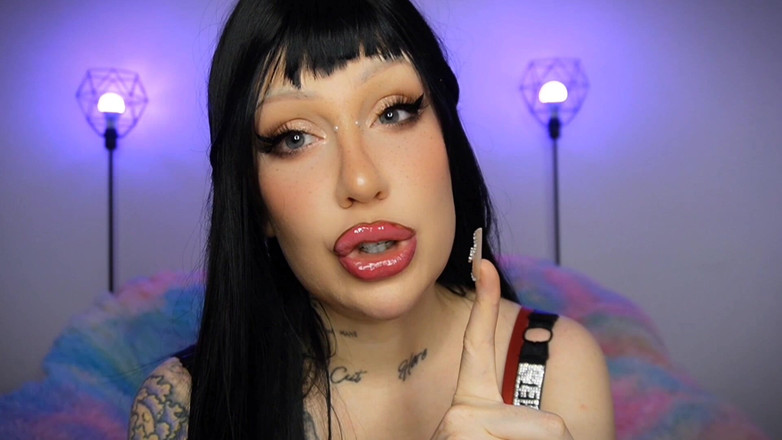 LDBMistress: Ibu tiri awak akan merosakkan awak