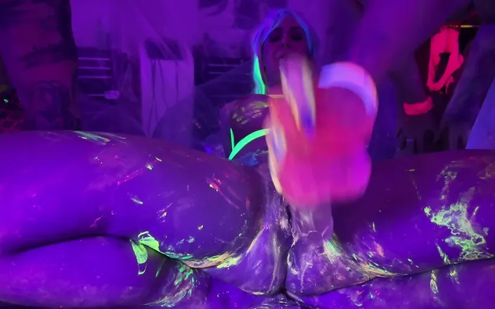Domina Dark: Neon Orgy