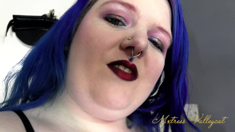 Mxtress Valleycat: Vyzvedl Mxtress