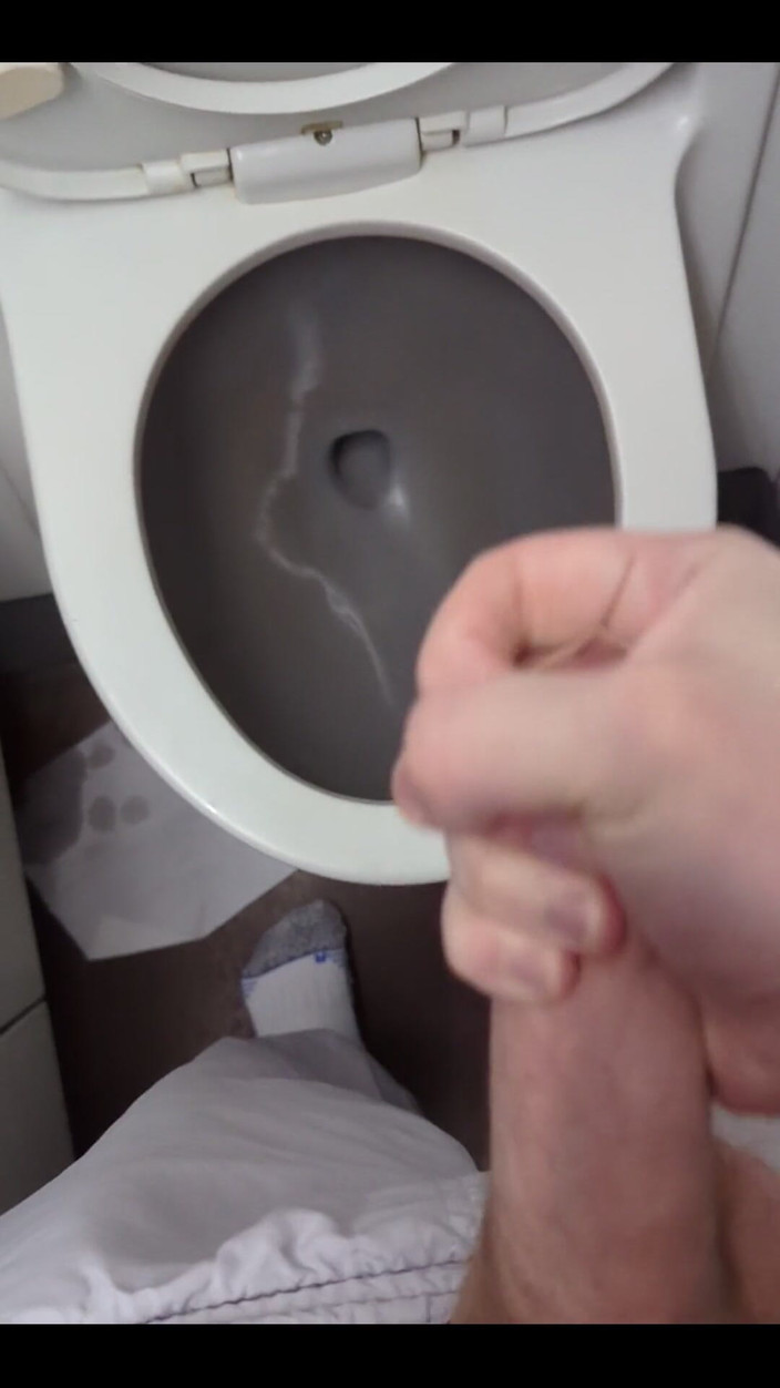 Bob Steel: Menjadi agak miang di atas kapalterbang terpaksa menjaganya