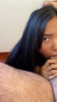 Frumuseți asiatice care iau șarjă de spermă
