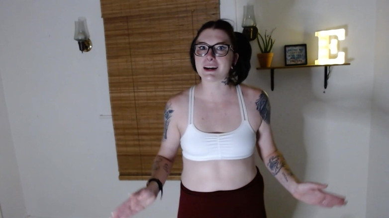 Missellie8: Váš osobní trenér je děvka