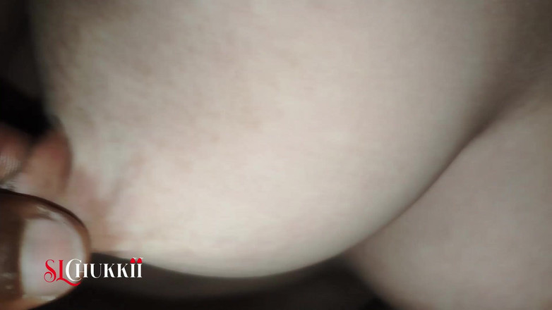 SL Chukki: Srilanka manželka ráda šuká zezadu