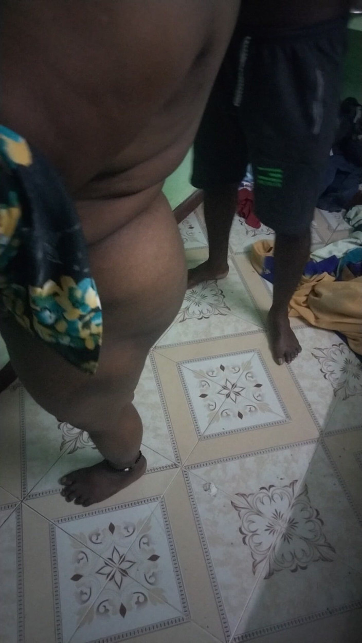 Tamil lesbian: Çıplak gösteri - seks çekimi sonrası