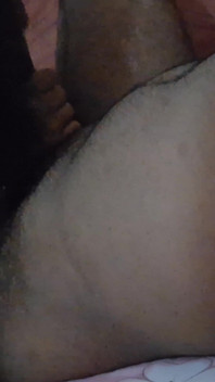 A cunhada do vizinho chupou meu pau à noite