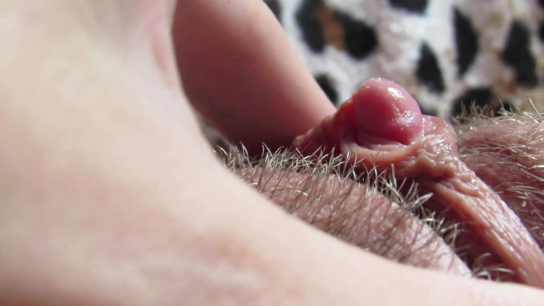 Cuteblonde666: mere sakht bhagnaasa sir par charam kloj ap