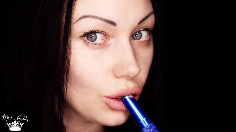 Goddess Misha Goldy: Rauchen-zusammenstellung &amp; lippenstift &amp; lippenfetisch!