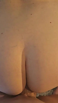 À l’honneur de la GILF PAWG - Nouveau poste - creampie