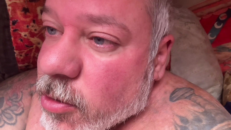 Hand-Free-Daddy-Chub: Bývalý Trenér Wrestlingu a Tréninku Hmotnosti Má Obrovskou Obvodní Okurku