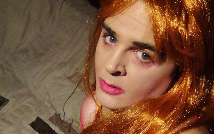 Arastenia: Tam je jen jedna královna