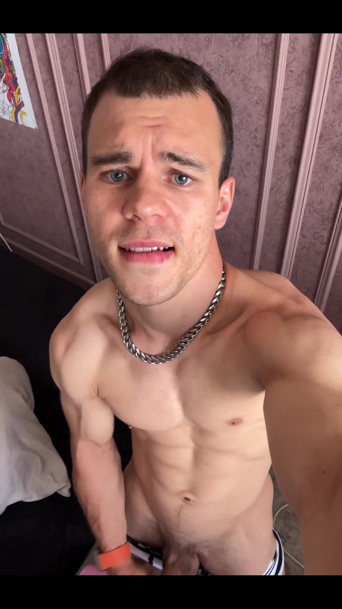 Max_Russell: Vermisse mich, jungs?
