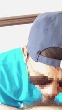 Nemůžu se dočkat, až dostanu mé ruce a pusu na péro mého nadrženého bráchu