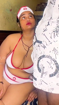 Y tá người Ấn nóng bỏng làm tình trong bệnh viện suốt đêm