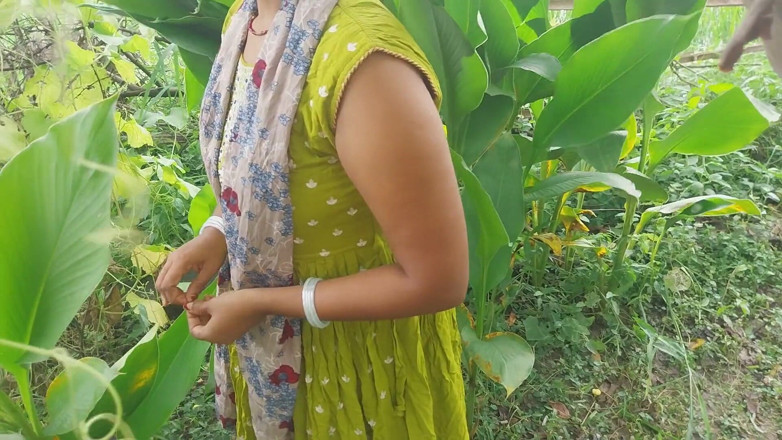 Pooja raniji: Indian Forest Garden Nearby My House Garden Out Side Hot...