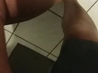 Fetish and domination Couple: Fetiș cu ciorapi din nailon Kyra
