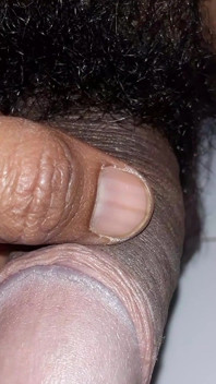 Peebathroom Desi Man Black Big Cock Closeup