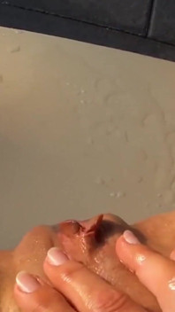 La teen orgasma squirt multi di 10 minuti