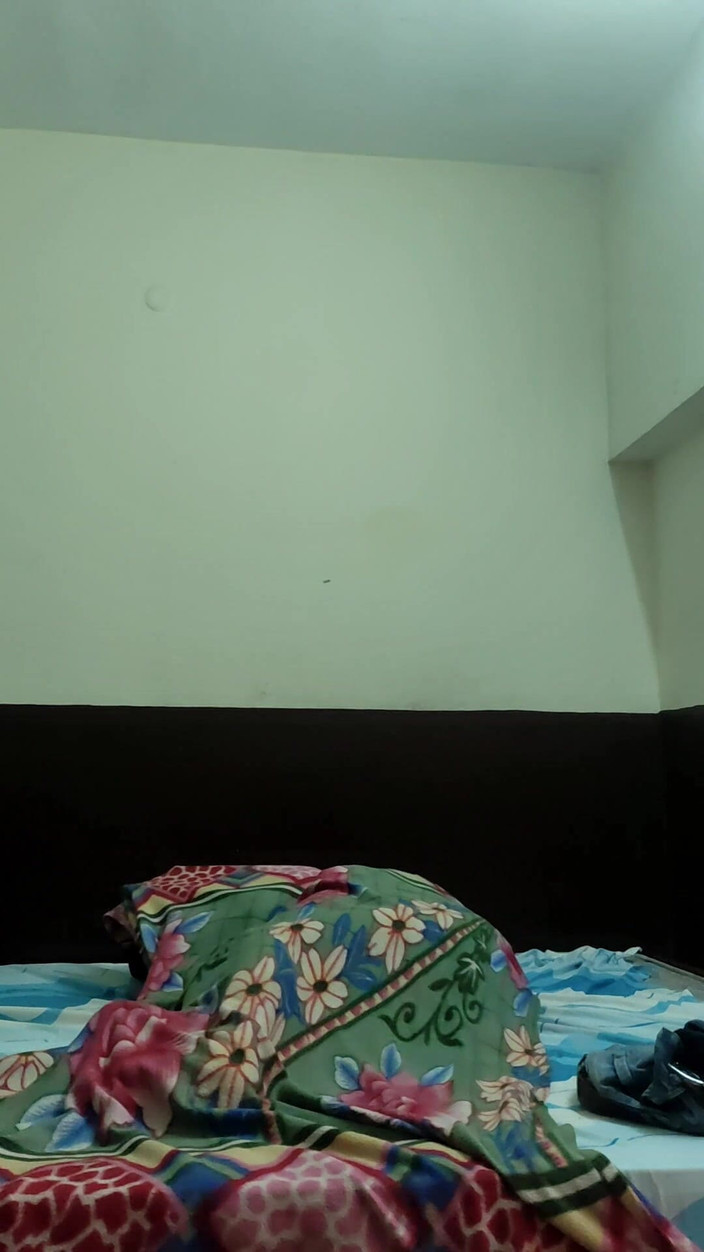 Hindiaudioadda1: Lovers Secretly Enjoying in Bedroom