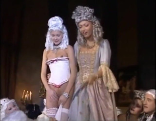 Xtime Network: Roberto Malone orgy in costume