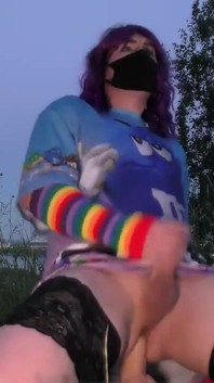 Jag satt i skogen på en dildo 9 minuter full porr femboy sisiy beryl att jag åt röv