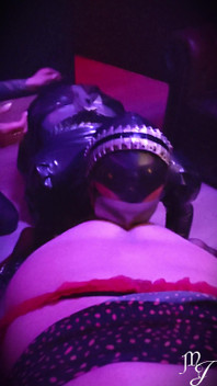 Bisex & Pegging Between Two Sissy! Double Domination Maitresse Julia Et Diane