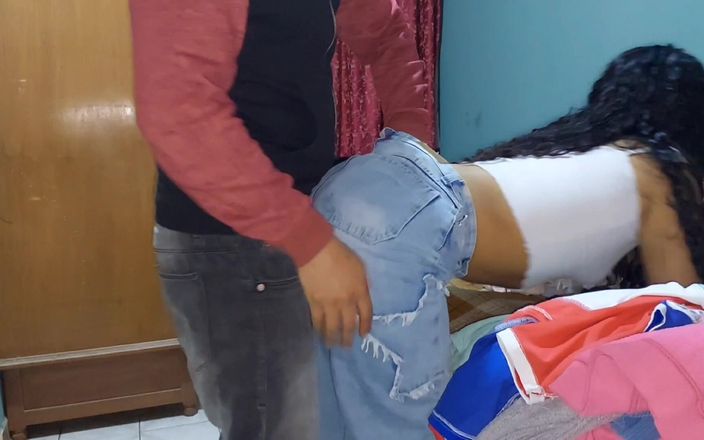Josyandhot: Sexo al estilo perrito en la ropa, frotar el culo,...