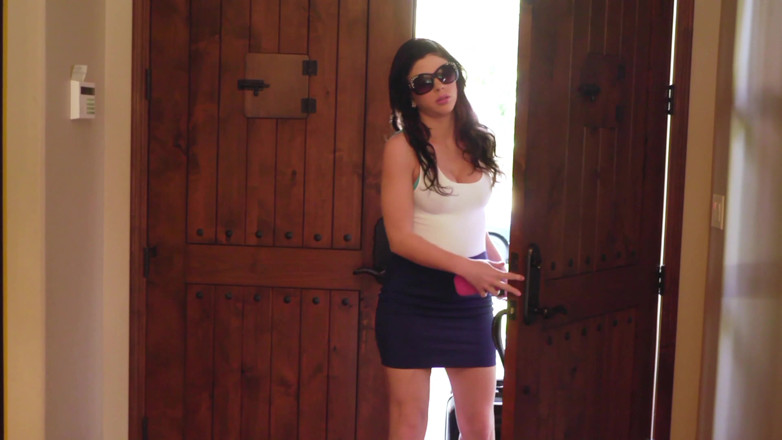 Leon Lambert Girls Twerk Parties CFNM: Milf modelbureau eigenaar stiefmoeder met grote tieten test het nieuwe...