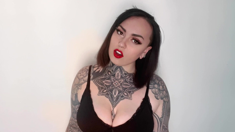 Miss Valentina: Domme'ını aldat