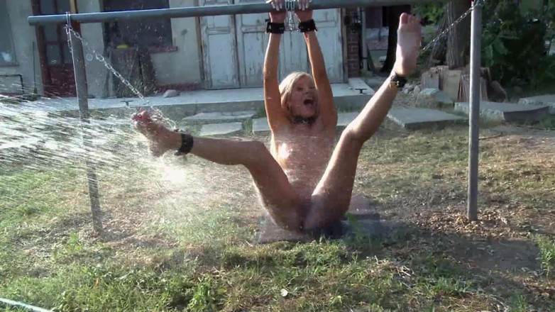 Maledom Austria: Sexy sub Bianca get dominate with water humiliation by sadistic...
