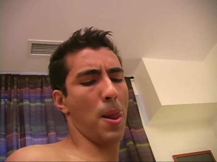 The Great Canadian Male: Une explosion du passé - Joao Jack Mark