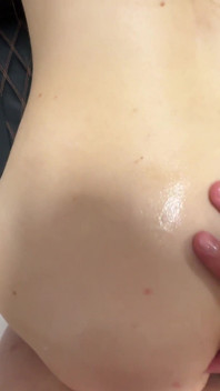 Real Nike Pro Stepmom Fucks Without Panties, Creampie in Pussy!