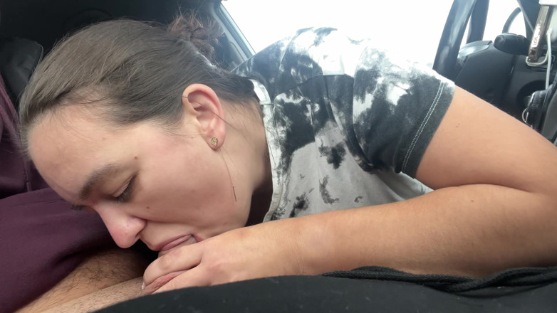 fantasycouplexxx: Blowjob terbaik di dalam kereta