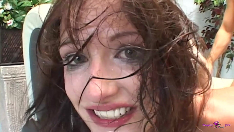 Naughty Black Girls: Gangbang bros dan pemimpin bbc ingin blowjob untuk hogs mereka...