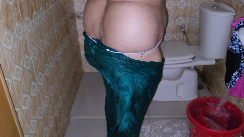 Tasnim Zara: Banyoda tek başına banyo yapmak çok eğlenceli