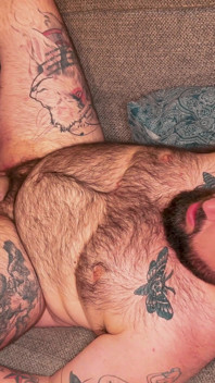 When Two Hairy Machos Meet